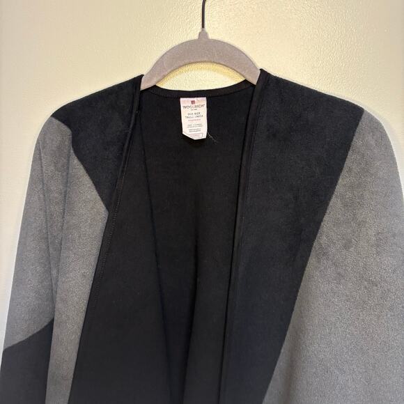 Woolrich Blanket Wrap Grey & Black Colorblock Soft Sweater One Size Reversible - Picture 6 of 6
